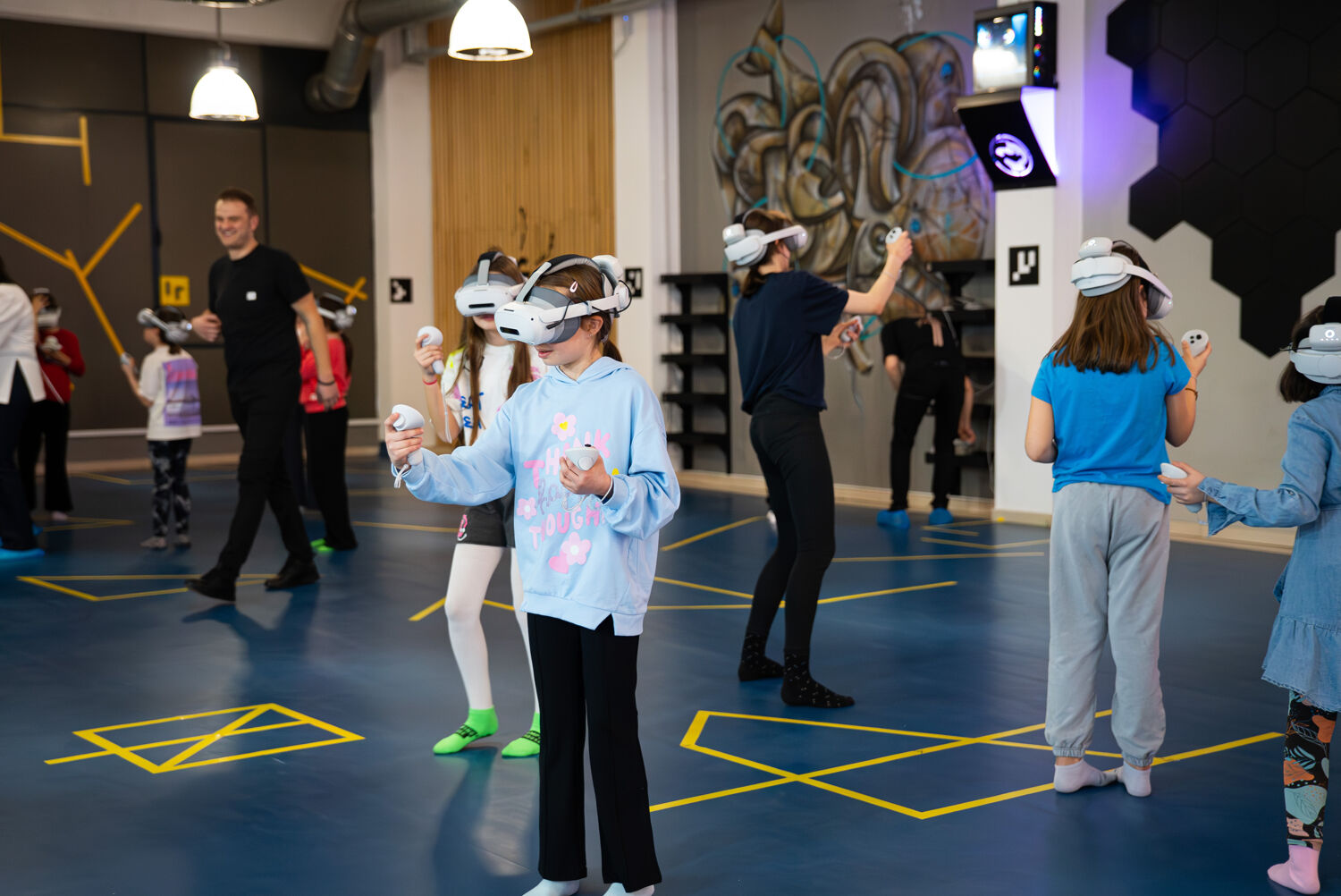 Kids enjoying VR birthday party